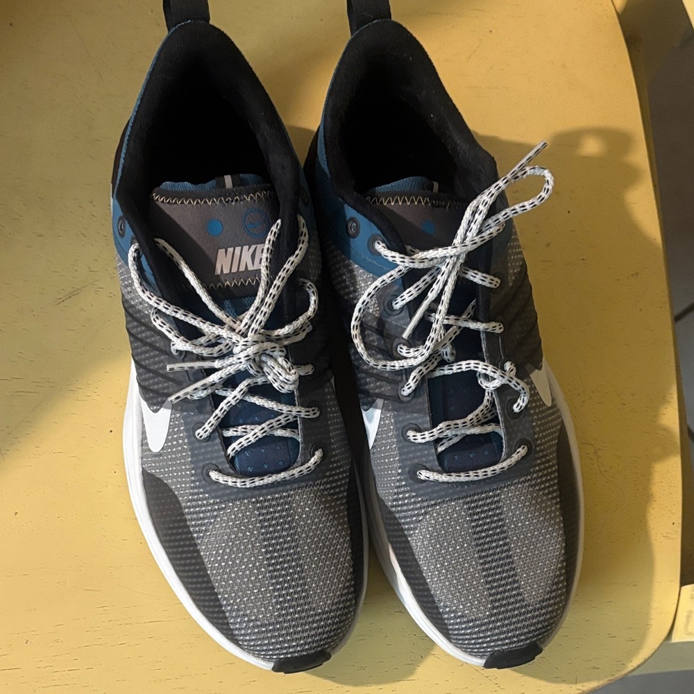 Nike Lunar Roam Running Shoes men’s size 8.5